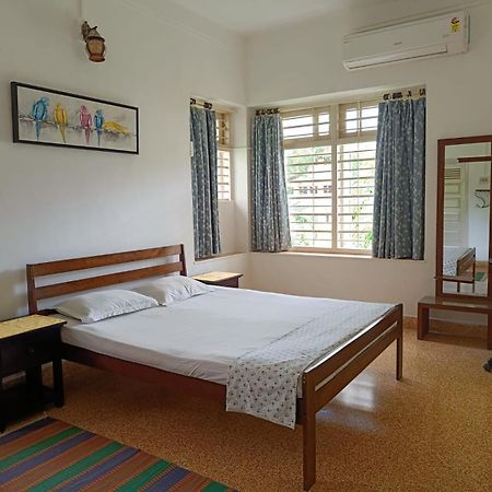 Srinekatan Heritage Villa Homestay Αχμπανταμπάντ Εξωτερικό φωτογραφία