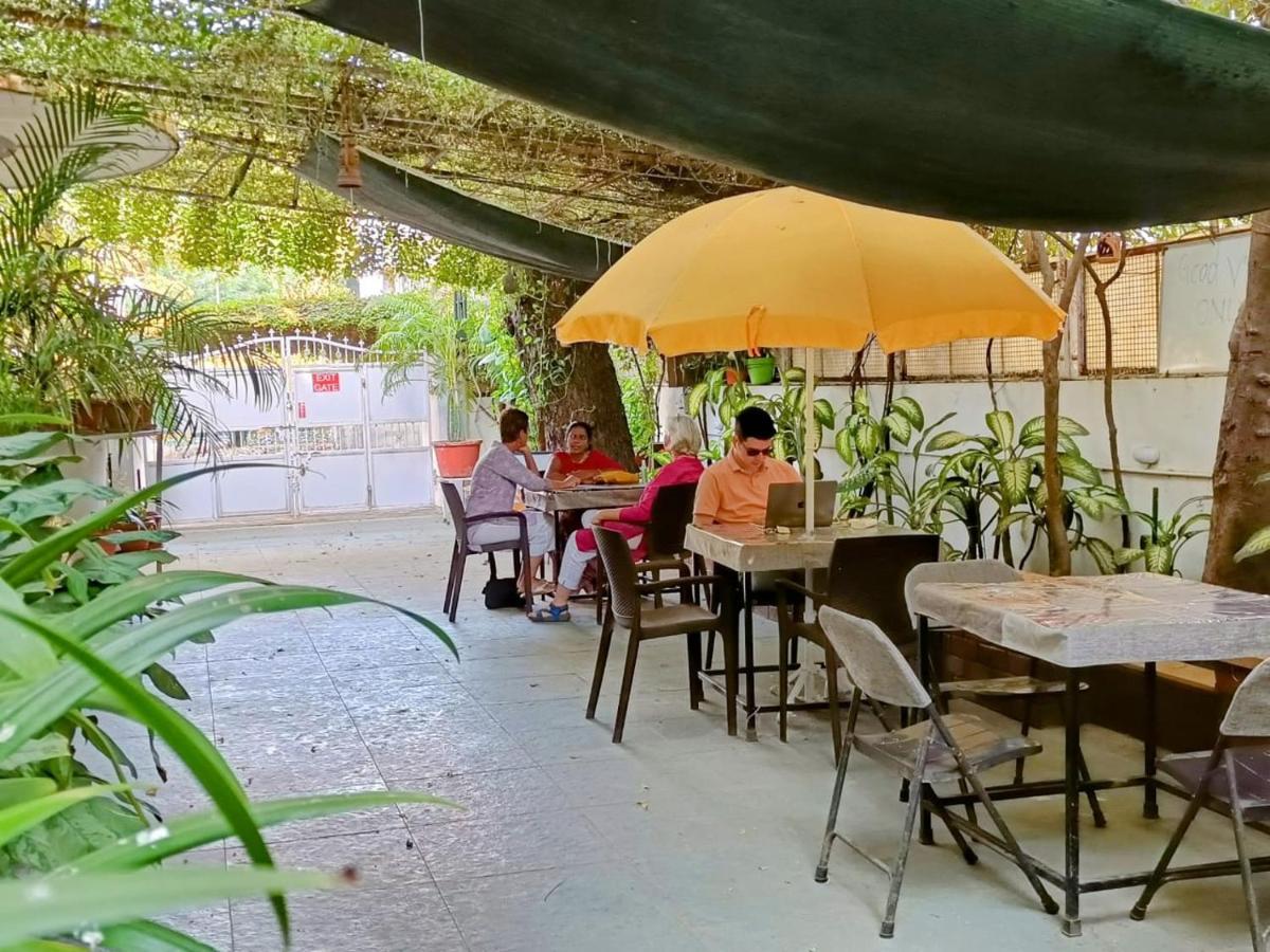 Srinekatan Heritage Villa Homestay Αχμπανταμπάντ Εξωτερικό φωτογραφία